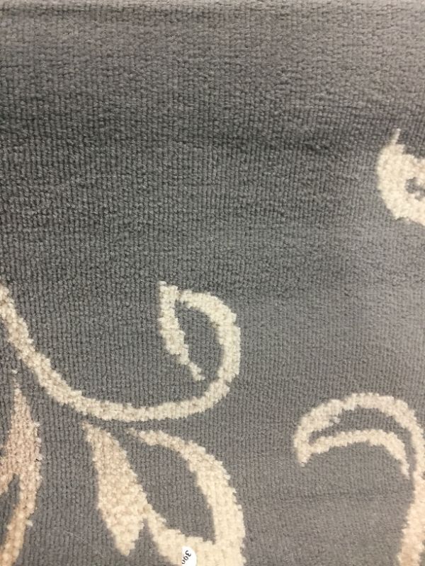 Photo 1 of 30*22 Decorative Rug