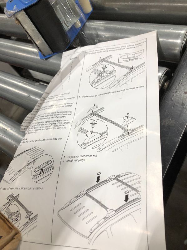 Photo 1 of Car Roof Travel Rack