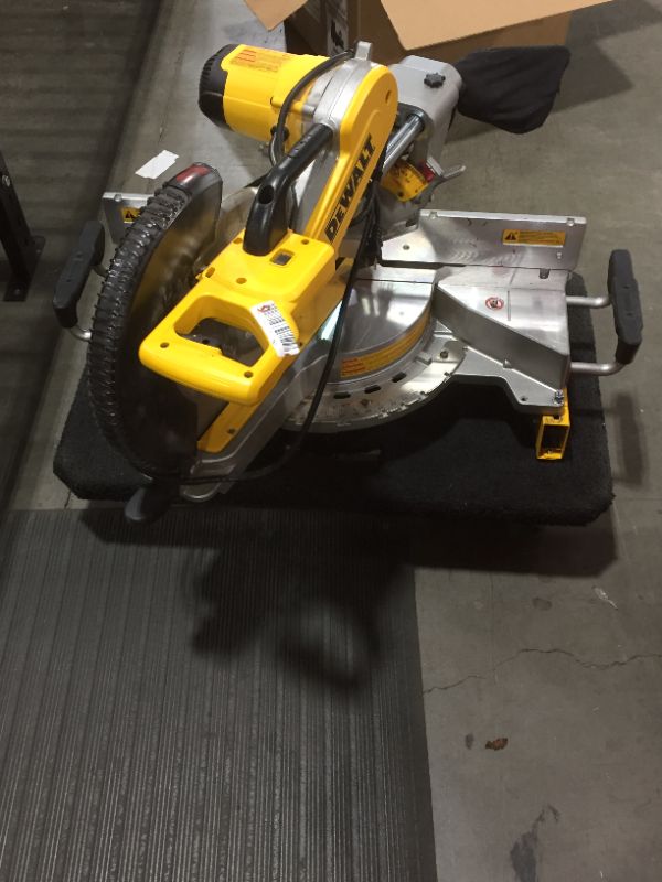 Photo 2 of DEWALT 12-Inch Sliding Compound Miter Saw, Double Bevel (DWS780) , Black
