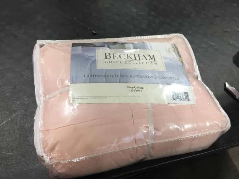 Photo 2 of Beckham Hotel Collection King/California King Size Comforter - 1600 Series Down Alternative Home Bedding & Duvet Insert - Pink
