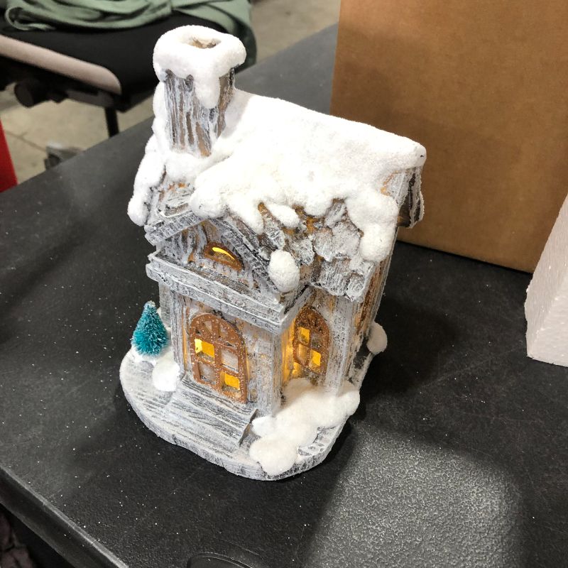 Photo 2 of Ceramic Decoration Snowy House