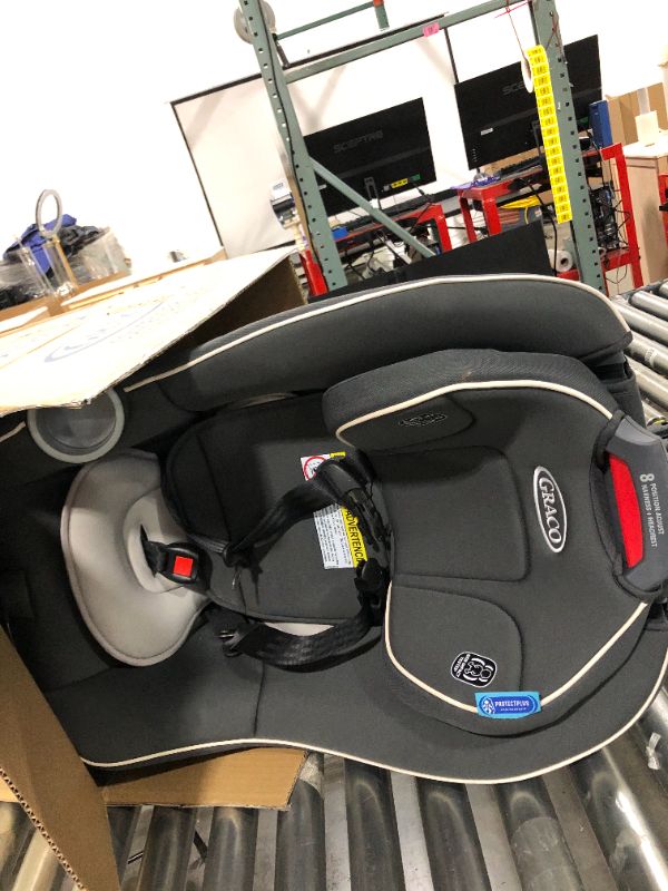 Photo 2 of Graco Contender 65 Convertible Car Seat, Glacier
