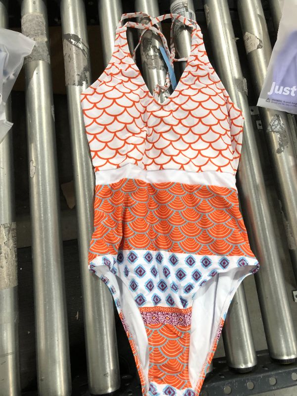 Photo 2 of Beautiful World Print One Piece Swimsuit
SIZE S