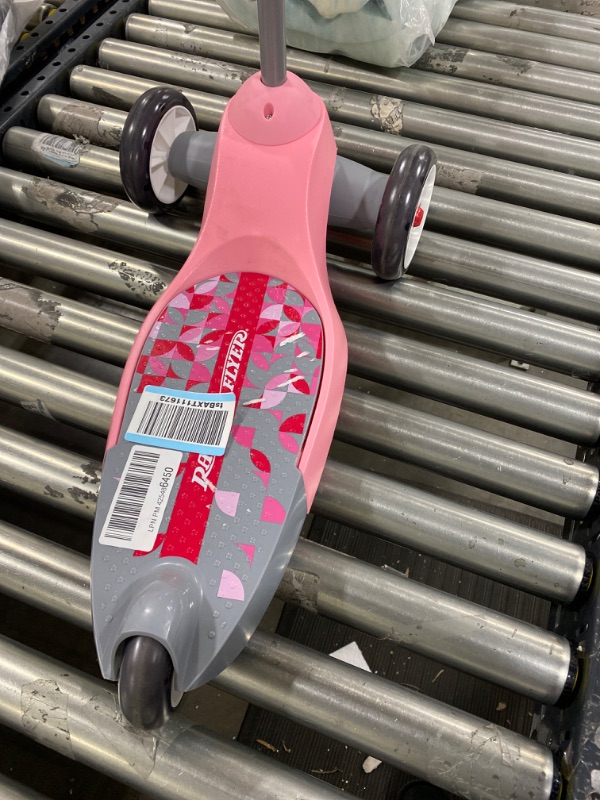 Photo 1 of Radio Flyer My 1st Scooter, Pink (Amazon Exclusive)
DIRTY