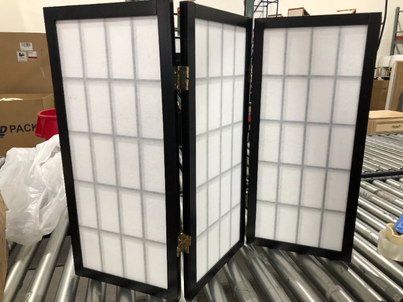 Photo 1 of 36x27 3 panel divider 