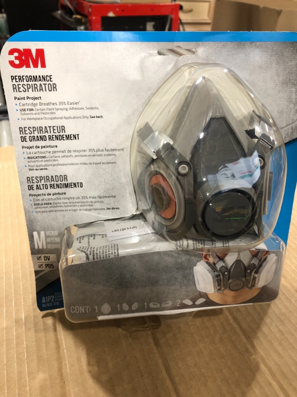 Photo 2 of 3M Paint Project Respirator, Medium
