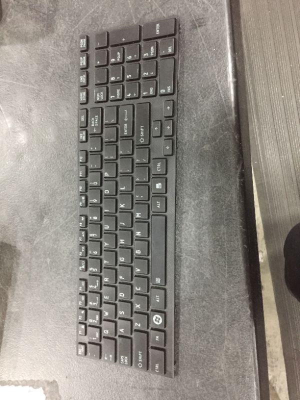 Photo 1 of Keyboard Top Model p750