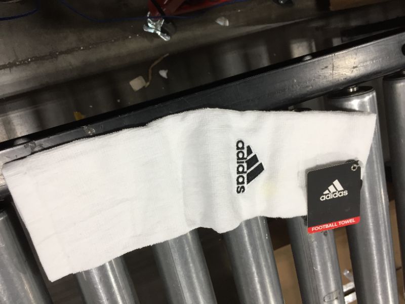 Photo 2 of adidas Football Towel
