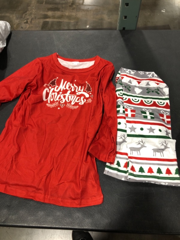 Photo 1 of 2 piece Christmas pijamas for kids Size 6-7 T