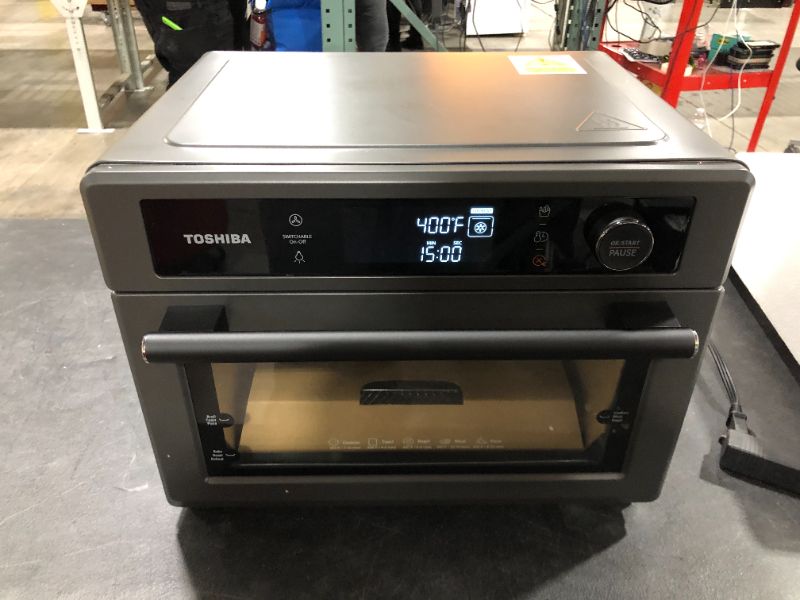 Photo 2 of Toshiba Air Fryer Toaster Oven, 13-in-1 Digital Convection Oven for Pizza, Chicken, Cookies, 25L, 1750W, Charcoal Grey, 6 slice (TL2-AC25GZA(GR))
