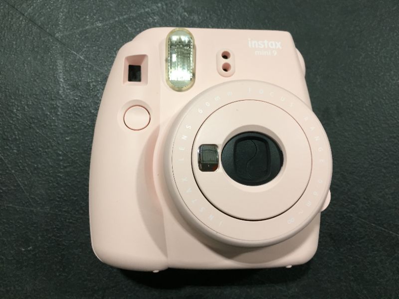 Photo 2 of Fujifilm Instax Mini 11 Instant Camera - Blush Pink
