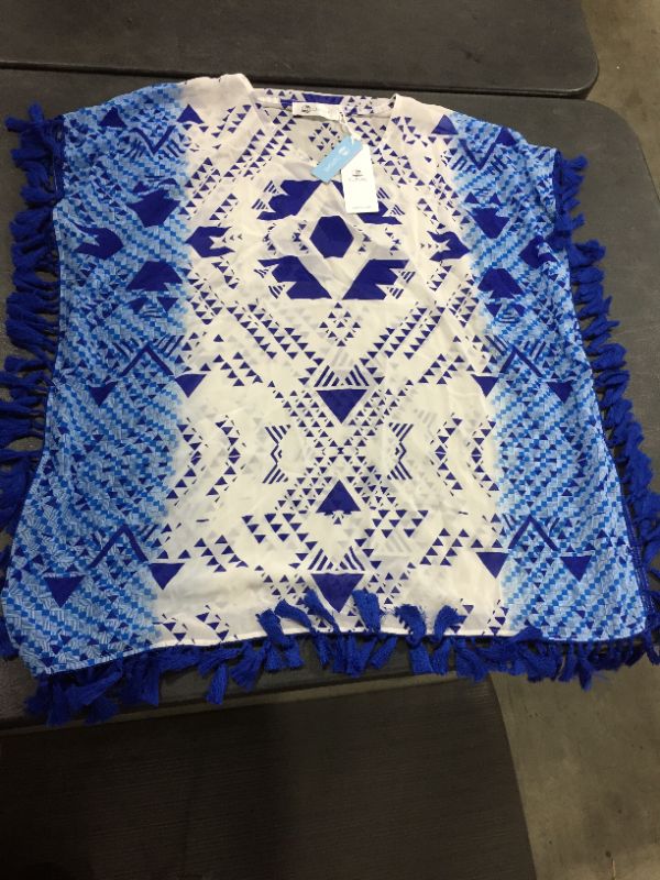 Photo 2 of Cupshe Geometric Print Tassel Trim Cover Up
