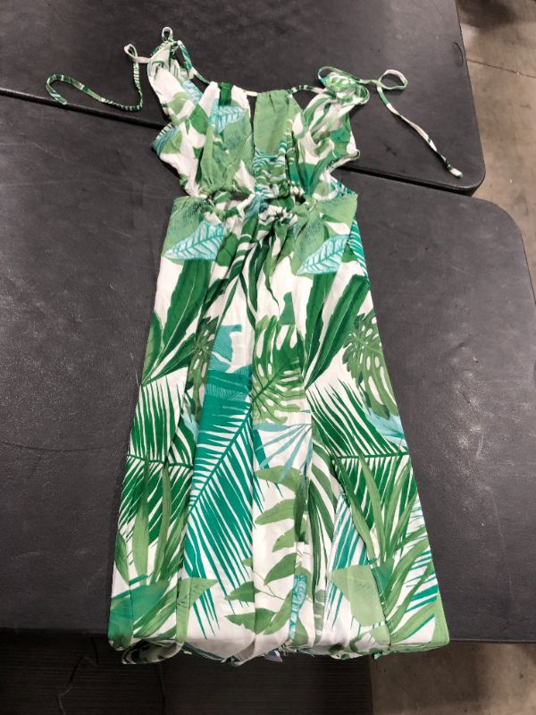 Photo 2 of Cupshe Noa Leafy Cutout Maxi Dress Medium
