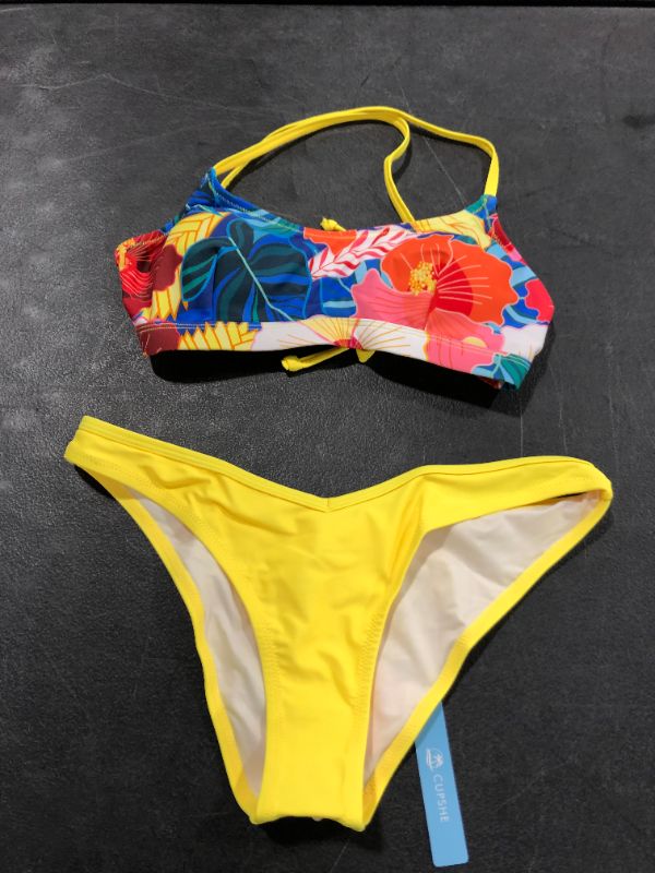 Photo 2 of Cupshe Bright Floral Print Bikini Small 
