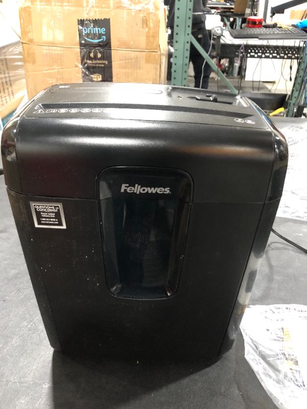 Photo 2 of Fellowes Powershred 9C Cross-Cut Shredder
