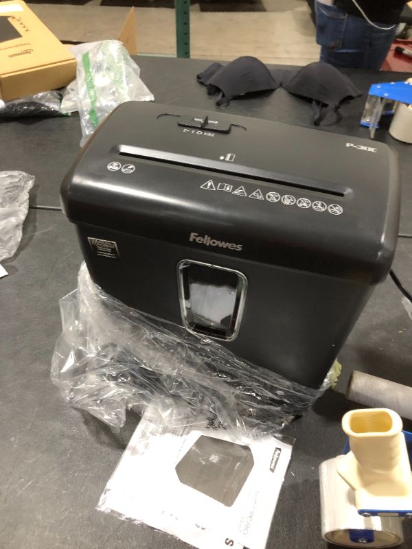 Photo 1 of Fellowes Powershred P-30C 6-Sheet Cross-Cut Deskside Paper Shredder