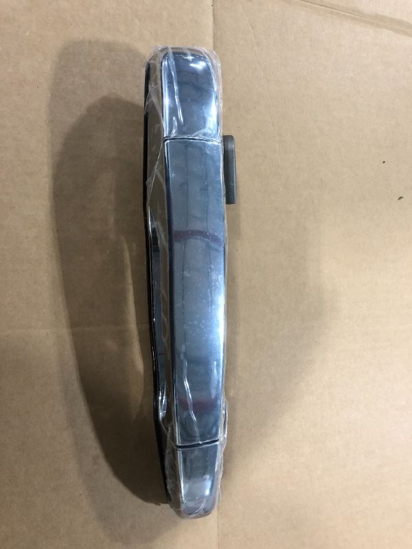 Photo 2 of 22738722 Front Right Outer Door Handle for Cadillac Escalade ESV EXT Chevy Avalanche Tahoe Silverado Suburban GMC Sierra Yukon XL 2007-2014 Replace # 80545
