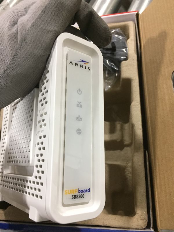 Photo 2 of ARRIS SURFboard SB8200 DOCSIS 3.1 Gigabit Cable Modem