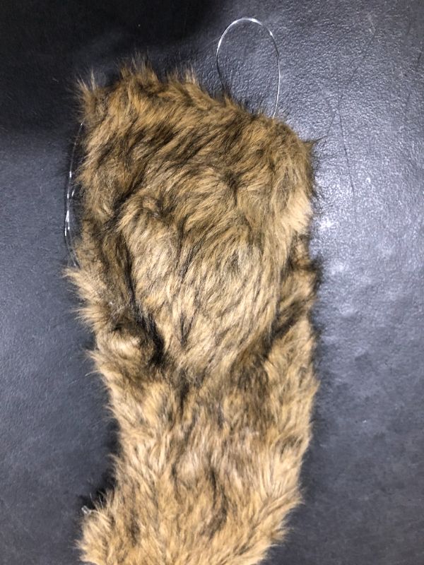 Photo 5 of Deluxe Oversized Squirrel Tail
