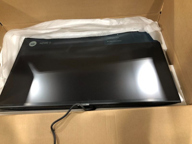 Photo 1 of SAMSUNG 32” M7 Smart Monitor & Streaming TV, 4K UHD, Adaptive Picture, Ultrawide Gaming View, Watch Netflix, HBO, Prime Video, Apple Airplay, Alexa,Built In Speakers, Remote,USB-C,LS32AM702UNXZA,Black
