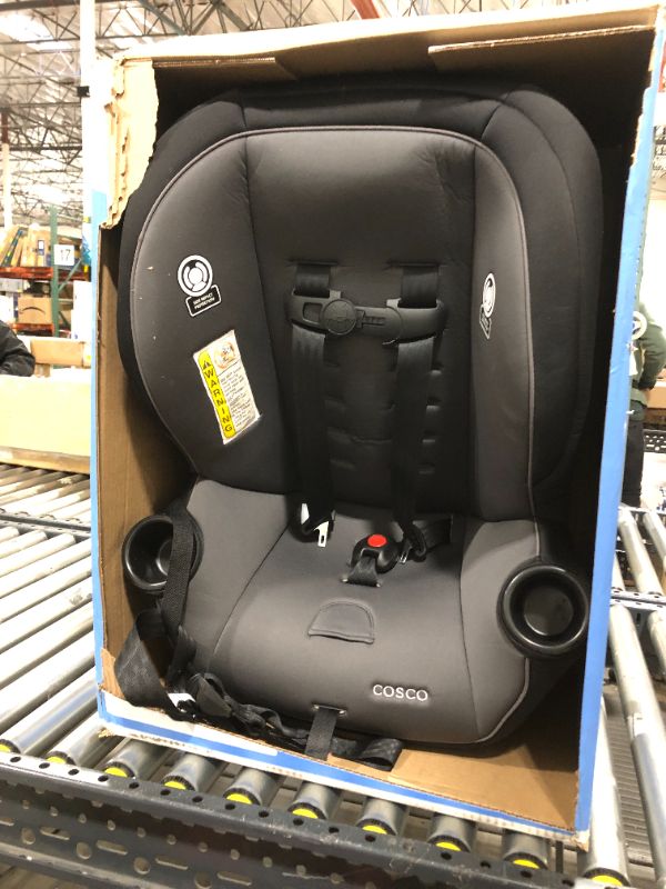 Photo 2 of Cosco Apt 50 Convertible Car Seat (Black Arrows)
