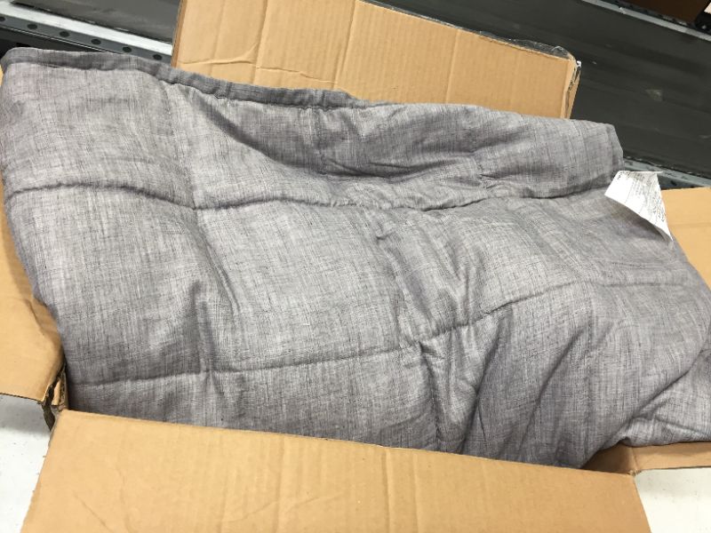 Photo 1 of Amazon Basics Weighted comforter 20 lb, 48x72", Dark Grey 

