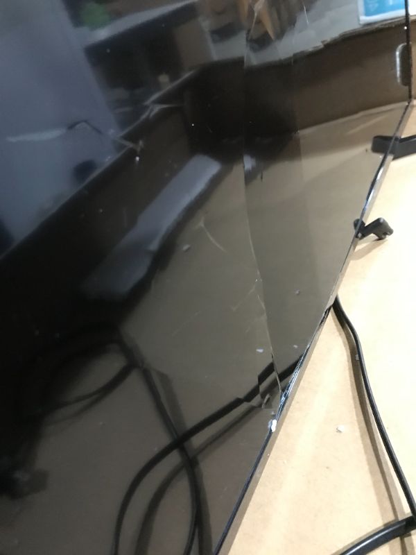 Photo 3 of PARTS! SAMSUNG 40-inch Class LED Smart FHD TV 1080P (UN40N5200AFXZA, 2019 Model)