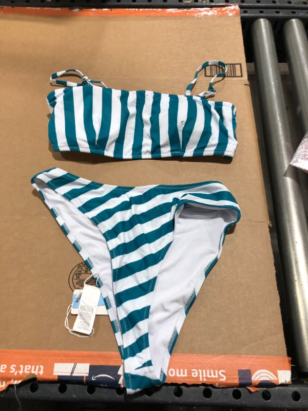 Photo 1 of Cupshe Green and White 2 Piece Bikini Set Large 