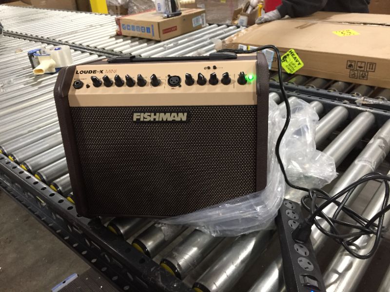 Photo 2 of Fishman PRO-LBT-500 Loudbox Mini amplificador de guitarra acústica Bluetooth
