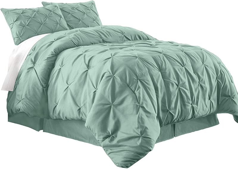 Photo 1 of Berlin 3-Piece Pintuck Pinch Pleat Bedding Comforter Set (Queen, Seafoam Green)