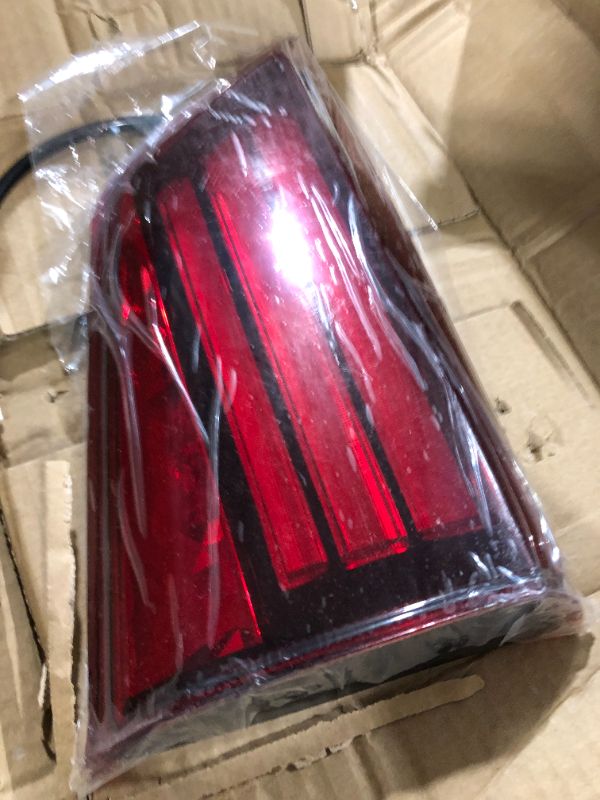 Photo 2 of Clidr Inner LED Tail Light Lamp 8331A185 Generic fit for Mitsubishi Outlander PHEV 2016 2017 2018 Left /Driver Side