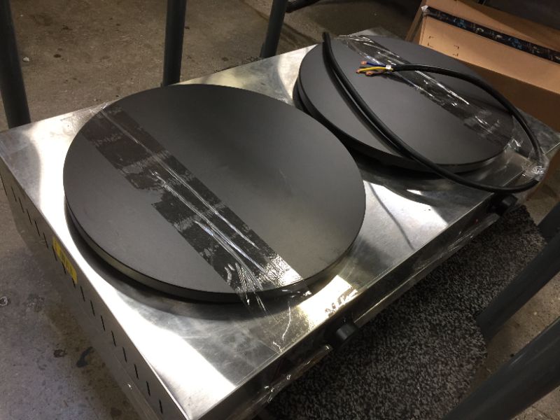 Photo 2 of Commercial Crepe Maker, 16" Stainless Steel Double Hotplate Electric Crepe Maker Machine 3KW+3KW Non-Stick Pancake Maker Temperature Adjustable 50-300? (122-572?)
