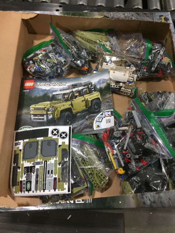 Photo 2 of LEGO Technic Land Rover Defender 42110 Building Kit (2573 Pieces)