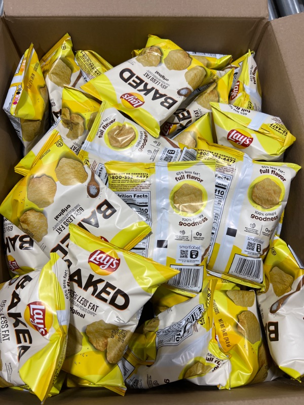 Photo 2 of Baked Lay's Original Potato Crisps, 0.875 Oz Bags, 38 Count
