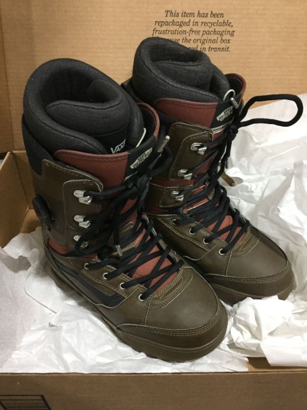 Photo 2 of Vans Invado Pro Snowboard Boots ( MEN 12)
