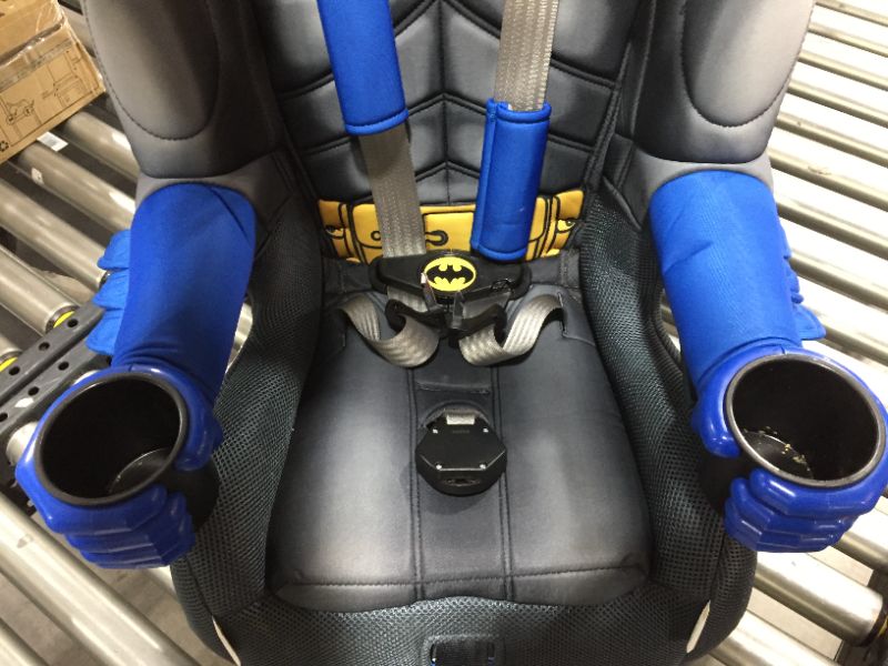 Photo 3 of KIDSEMBRACE Batman 2-in-1 Harness Booster Car Seat