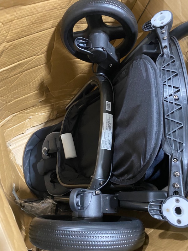 Photo 1 of Maxi Cosi Tayla XP Travel System with Coral XP Pure Cosi
