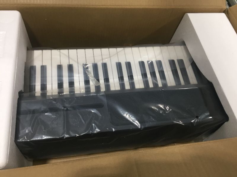 Photo 2 of Alesis Recital Grand – 88 Key Digital Piano with Full Size Graded Hammer Action Weighted Keys, 16 Keyboard Piano Sounds and Built in Speakers
