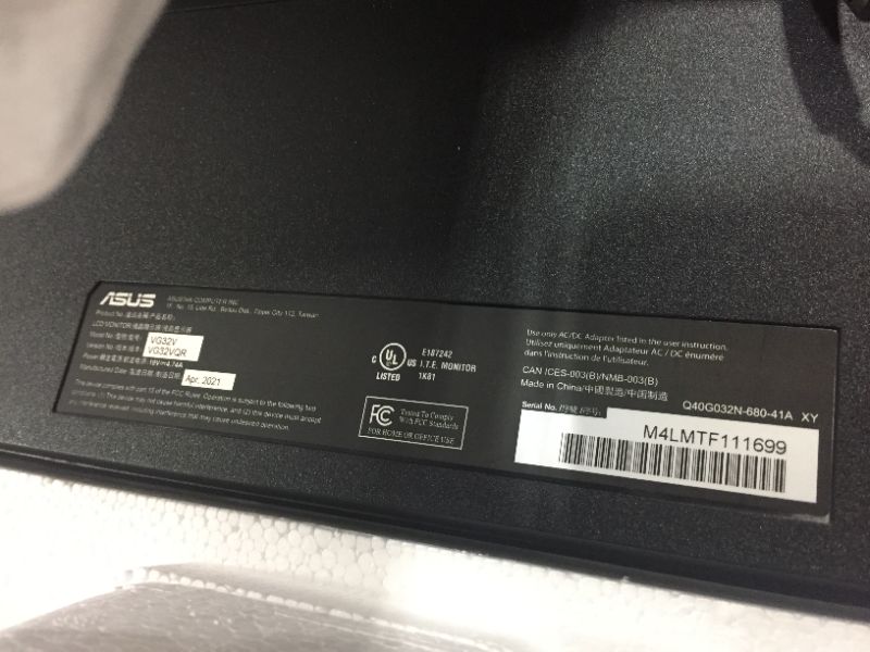 Photo 7 of ASUS - TUF 31.5" Curved QHD 165Hz 1ms 1440P Freesync Premium Gaming Monitor (DisplayPort,HDMI)
