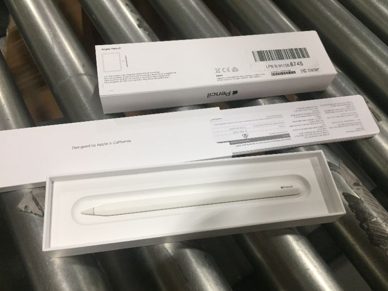 Photo 3 of Apple Pencil (2nd Generation)
