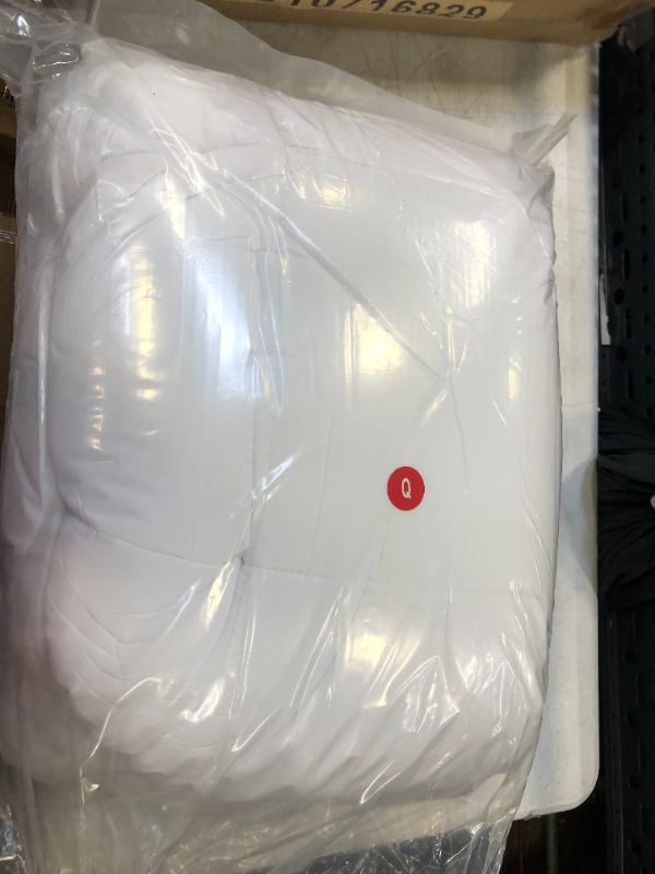 Photo 2 of CHOPINMOON MATTRESS TOPPER QUEEN WHITE