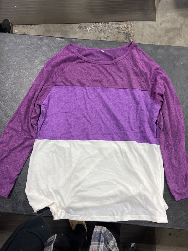 Photo 1 of Women's Tri-color long sleeve shirt Size-XL