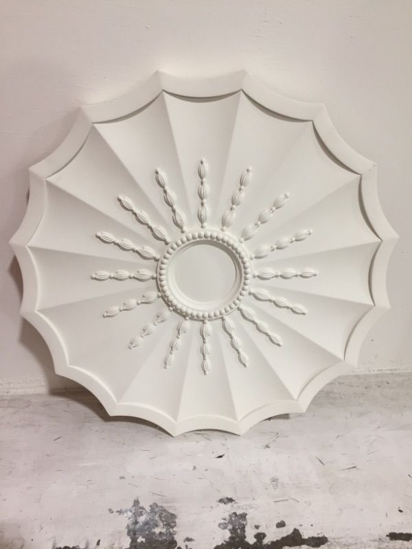 Photo 2 of Plaster Ceiling Rose Decorative Panel Approx 30 Diameter White