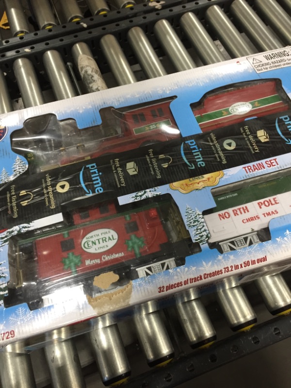 Photo 2 of Lionel Trains North Pole Central Ready to Play Battery Power Christmas Train Set