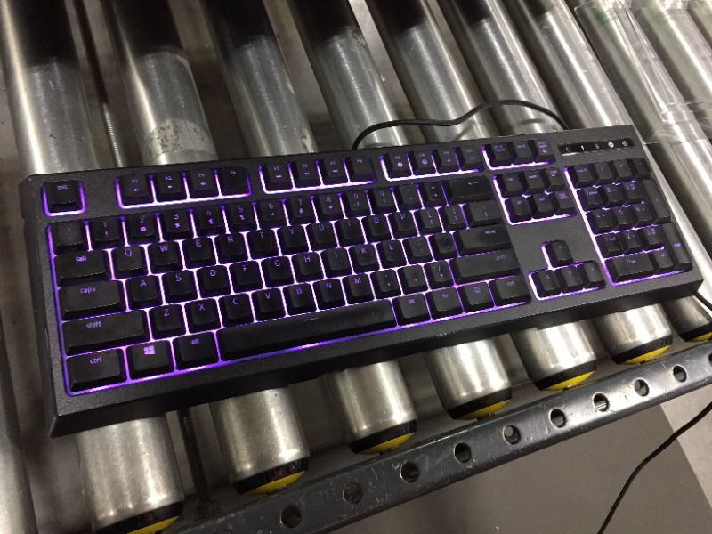 Photo 2 of RAZER ORNATA CHROME MECHA-MEMBRANE GAMING KEYBOARD
