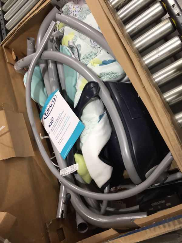 Photo 2 of Graco Simple Sway Stratus Baby Swing