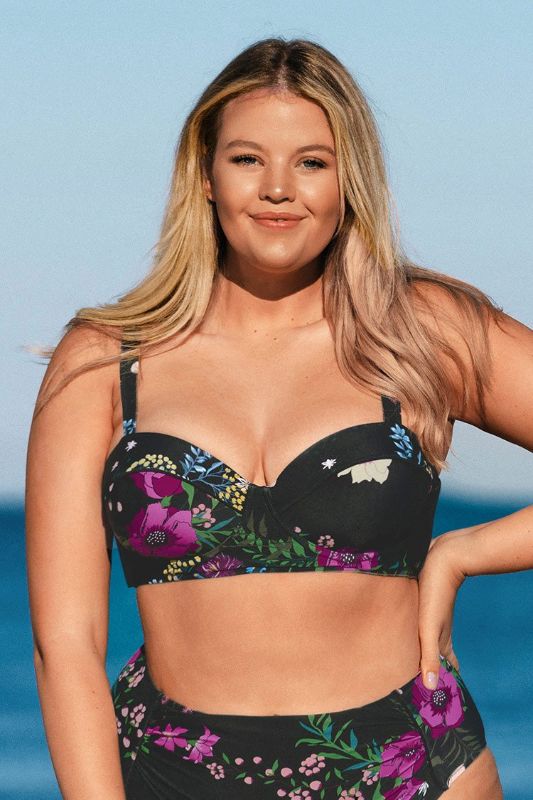 Photo 1 of CUPSHE Annabelle Floral Moulded Cup Plus Size Bikini Top, SIZE 1X, TOP ONLY