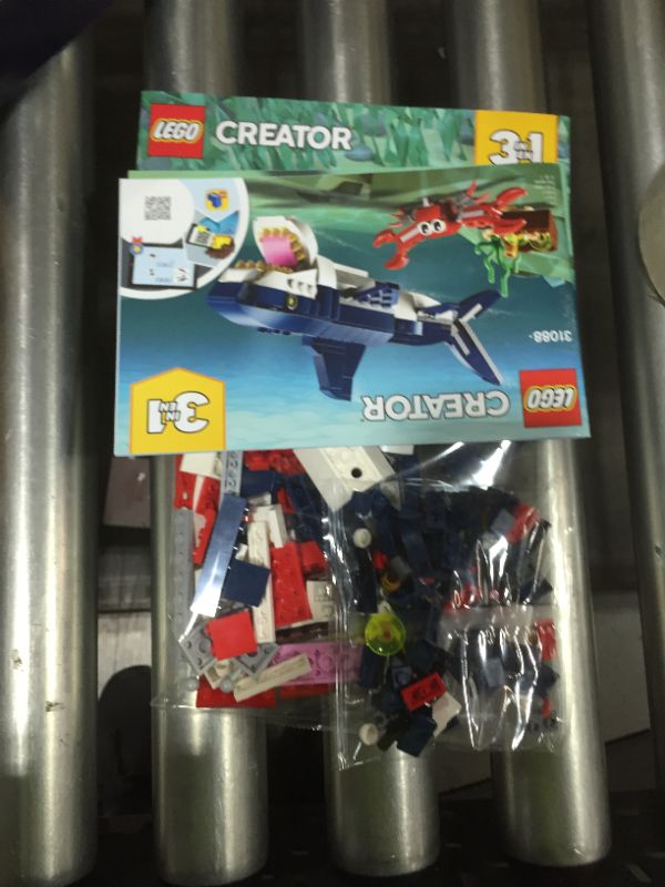 Photo 3 of LEGO Creator 3in1 Deep Sea Creatures 31088 Make a Shark, Squid, Angler Fish, and Crab with This Sea Animal Toy Building Kit (230 Pieces)
