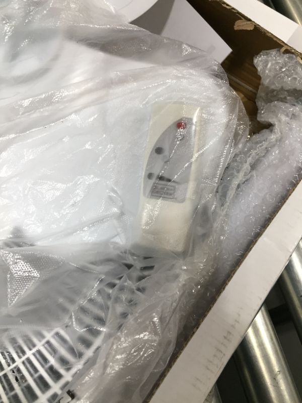 Photo 1 of Black & Decker, White 16" Stand Fan with Remote

