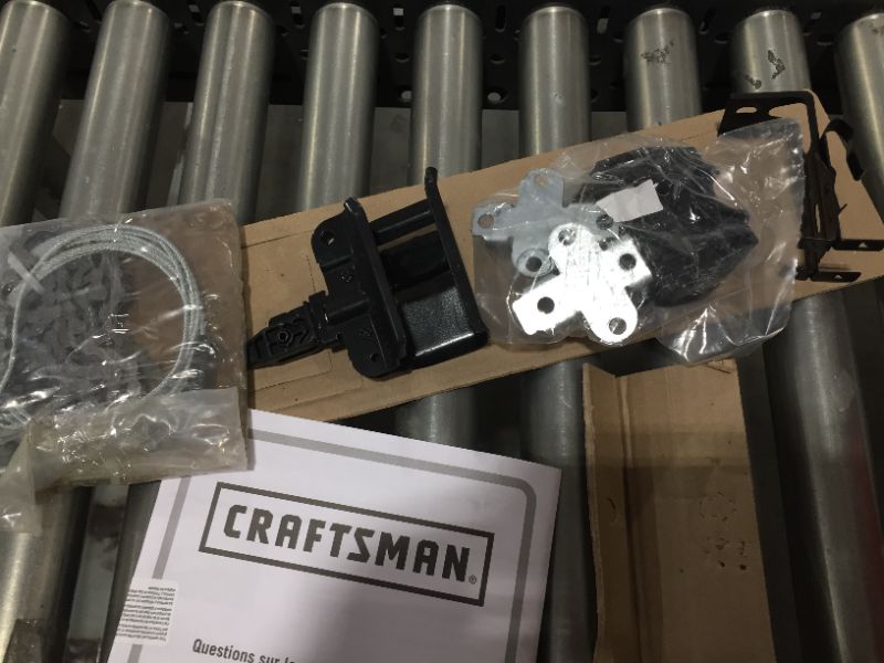 Photo 3 of CRAFTSMAN 0.5-HP myQ Smart Chain Drive Garage Door Opener Works with Myq Wi-fi Compatibility
